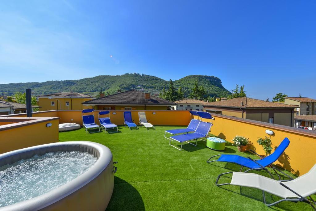 La Terrazza Sul Garda酒店 外观 照片